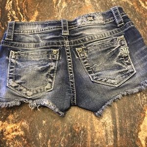 Miss me short size 25